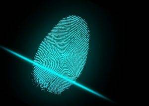 Biometrisk kredittkort med fingeravtrykk