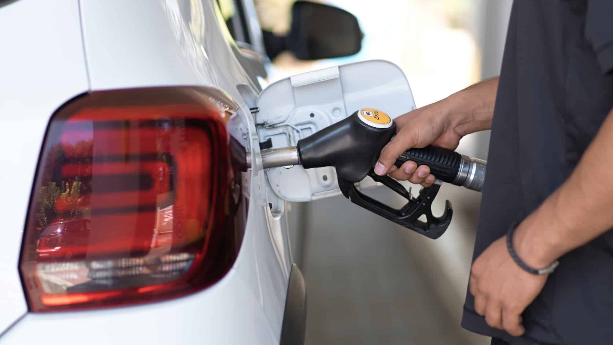 Med bensinkort kan du få rabatt på drivstoff